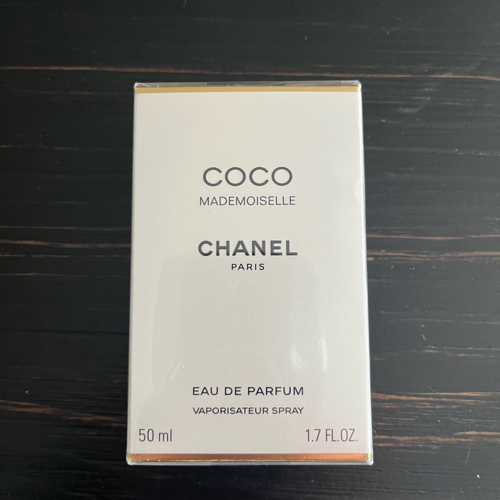 Coco Chanel Mademoiselle perfume